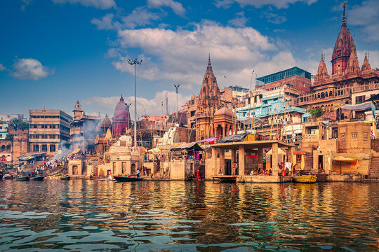 Kashi 1N/2D tour package