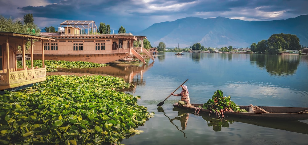 Kashmir 5N/6D tour package